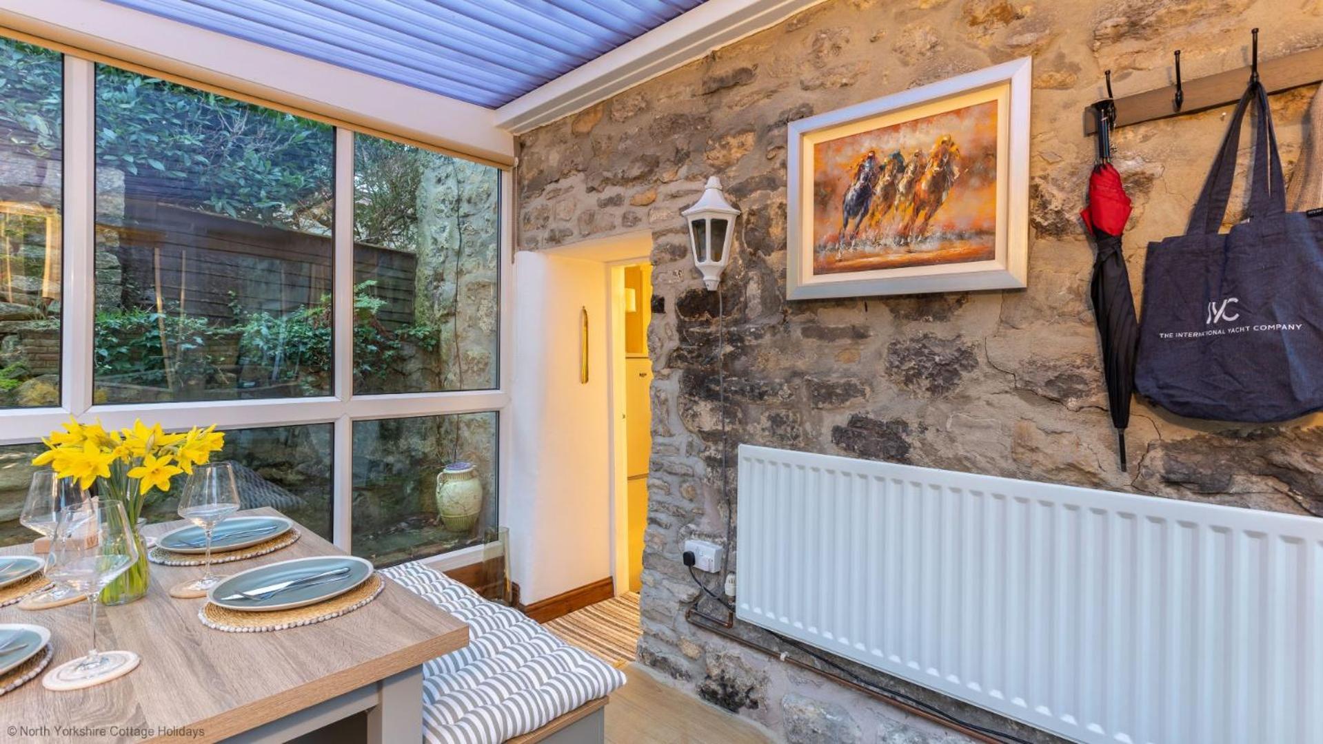 Picturesque Stone Cottage In The Heart Of North Yorkshire Village - Hideaway Cottage Exterior photo